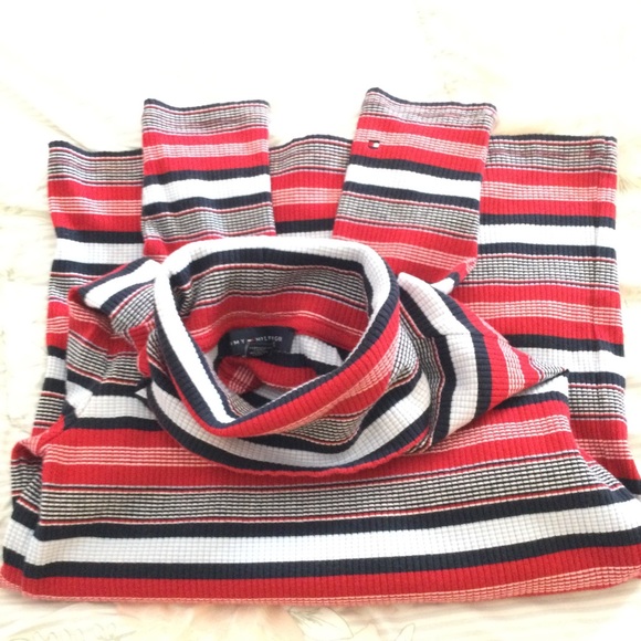 - Womens Tommy Hilfiger turtleneck shirt. Med - Picture 5 of 8